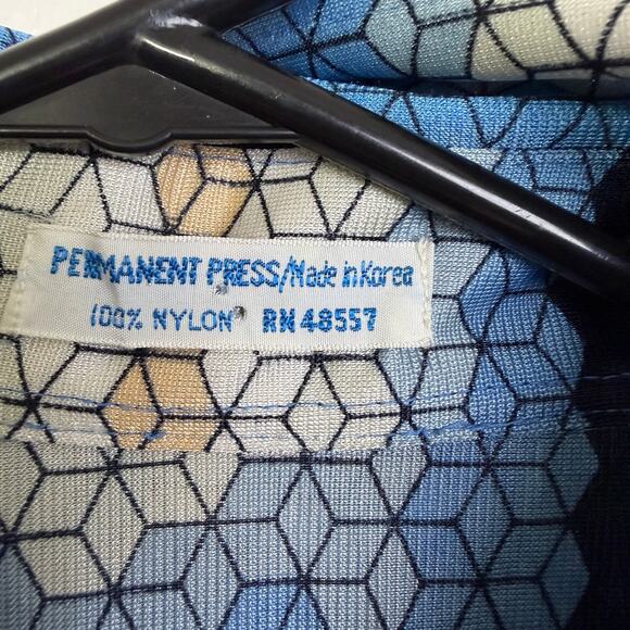 Vtg 70s Mervyns Disco Shirt Mens Geometric Button Up Nylon Dagger Collar Cubes - Picture 11 of 11